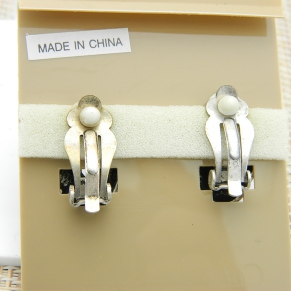 Coldwater Creek Earrings - Picture 4 of 4